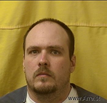 Brent Levi Mcgilton Mugshot