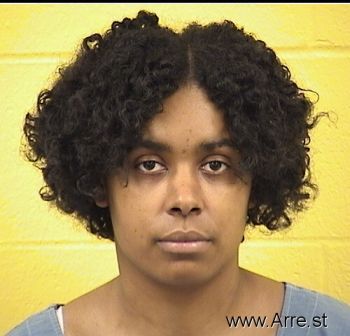 Carlesia D Moore Mugshot