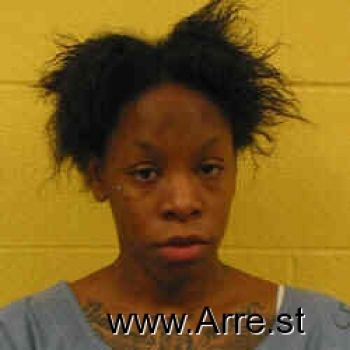 Carlisha S Hill Mugshot