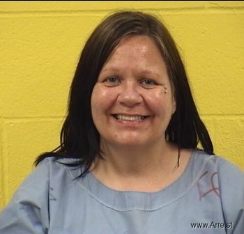 Carolyn T Deer Mugshot