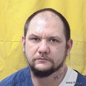 Chad  Holcomb Mugshot