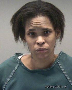 Chanata Chree Sweet Pea Hunter Mugshot