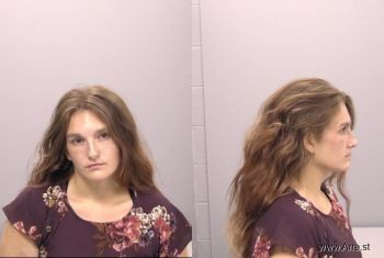 Chloe Ashley Lena Martindale Mugshot