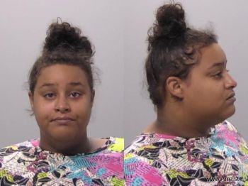 Clarissa La Neeta Jones Mugshot