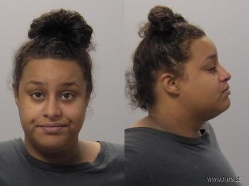 Clarissa La Neeta Jones Mugshot