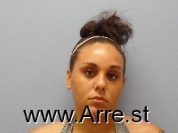 Courtney Lachelle Lewis Mugshot