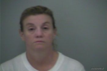 Danielle Sarah Buck Mugshot