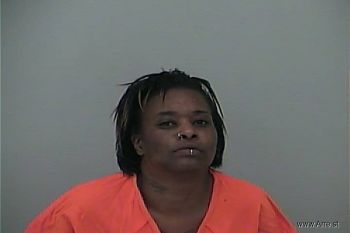 Danielle Lanisha Smith Mugshot