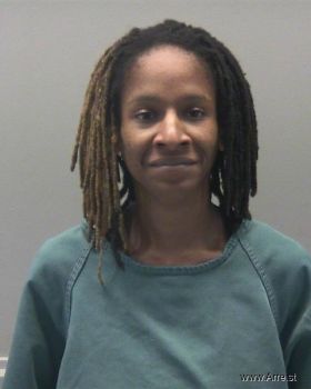 Danielle Scherie Lynae Holland Mugshot