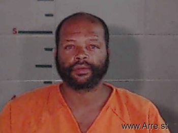 Dennis  Mitchell Jr Mugshot