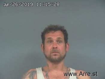 Derek Wayne Myers Mugshot