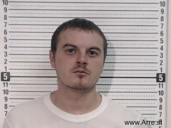 Derek L Risner Mugshot