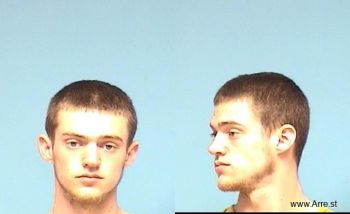 Destin  Mullins Mugshot