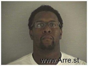 Dominic Nikia Smith Mugshot