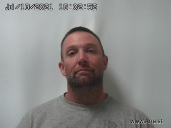 Dustin Donald Pierce Mugshot