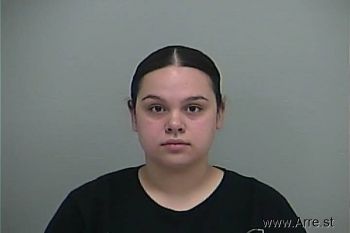 Elizabeth Nia Carter Mugshot