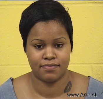 Gabrielle  Sanders Mugshot