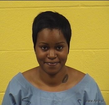 Gabrielle  Sanders Mugshot