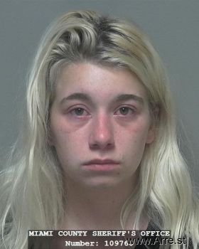 Gabrielle Lynn Walker Mugshot