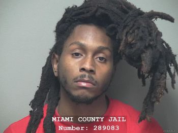 Joshua Antwan Calhoun Mugshot