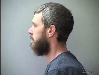 Justin Ryan Mcneil Mugshot