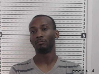 Justin Michael Woodard Mugshot