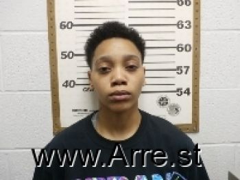 Kayla Rashae Mills Mugshot