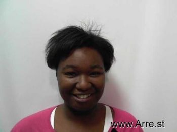 Latoya Marie Jones Mugshot