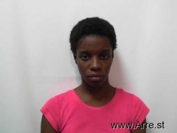 Latoya Caprice Mills Mugshot