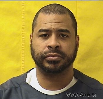 Lorenzo E Robinson Mugshot