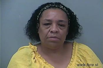 Lynn Tracy Brown Mugshot