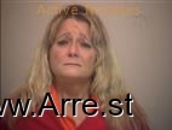 Larina Renee Bragenzer Mugshot