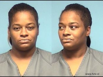 Latoya D Smith Mugshot