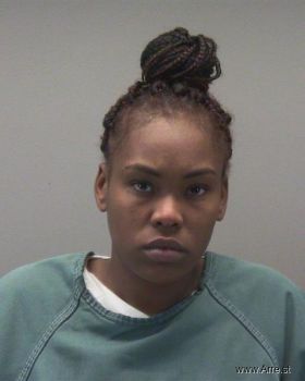 Lauren R Davis Mugshot