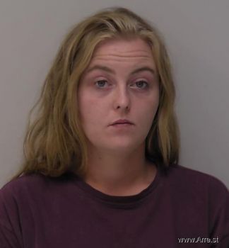 Leighann Elaine Carper Mugshot