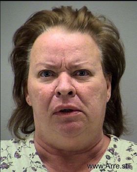 Linda J Davis Mugshot