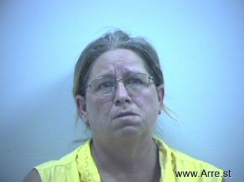 Linda L Martin Mugshot