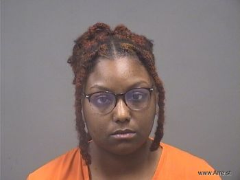 Lindsey Lanae White Mugshot