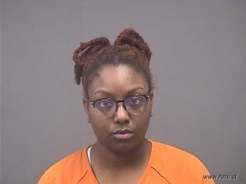 Lindsey Lanae White Mugshot