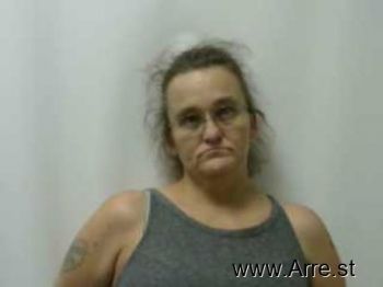 Lynna Michelle Braun Mugshot