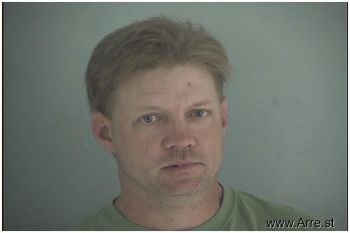 Michael Wayne Farley Mugshot