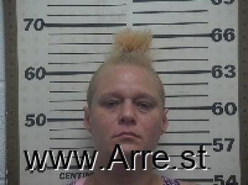 Nicole Lyvette Sutton Mugshot