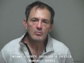 Noah Scott Mills Mugshot