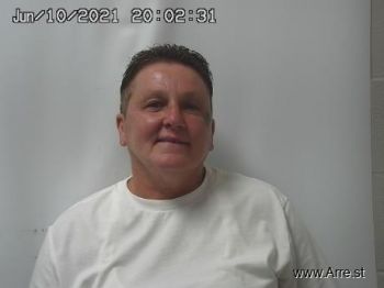 Peggy Lee Pyles Mugshot