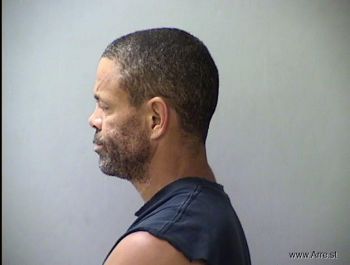 Robert Tracy Roberts Mugshot