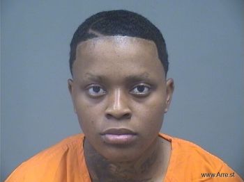 Robinisha S Shelton Mugshot