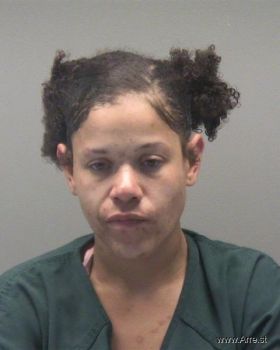 Sade Shontae Jones Mugshot