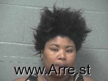 Seantoya S Braggs Mugshot