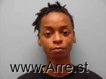 Shamona J Williams Mugshot