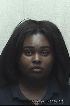 Sharonada L Jones Mugshot